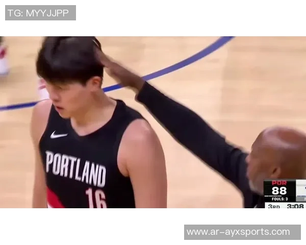 杨瀚森的活力与激情让比卢普斯赞不绝口的瞬间