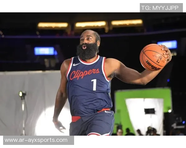 哈登赞大洛职业精神与防守价值关键时刻的团队支柱