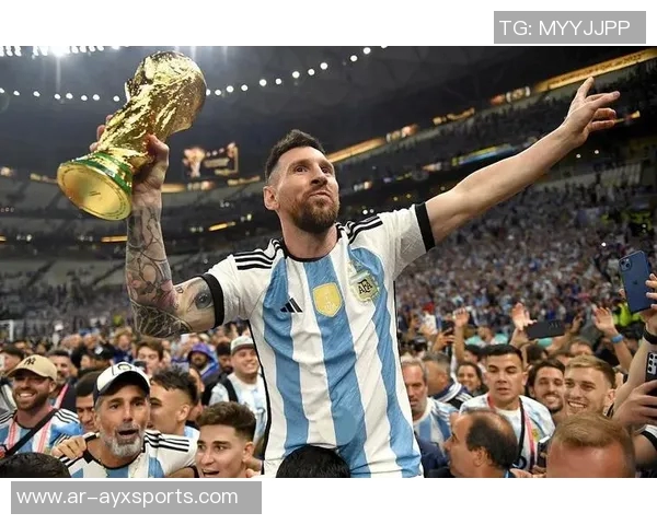 梅西庆祝世界杯夺冠三周年分享捧杯瞬间感慨时光飞逝